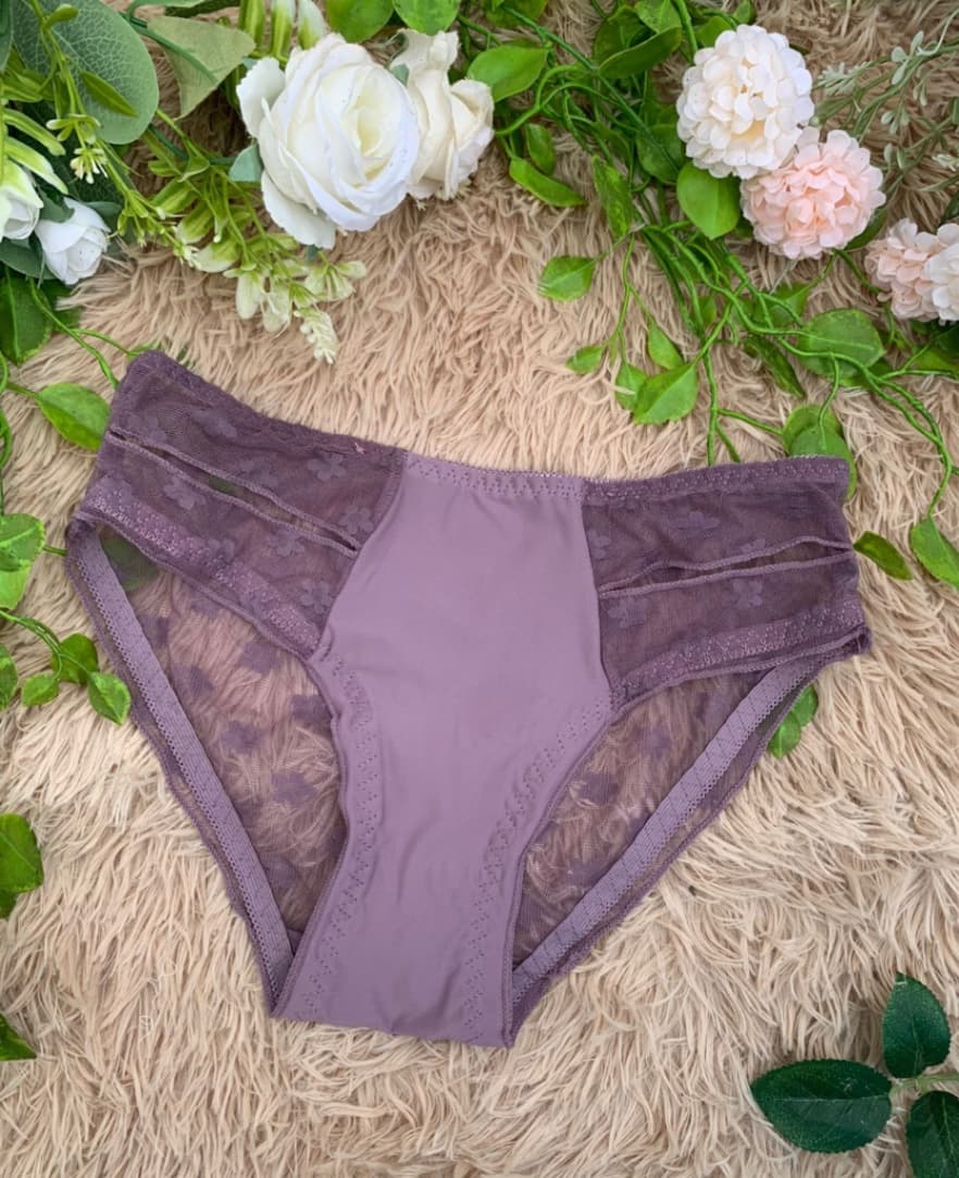Panties de encaje